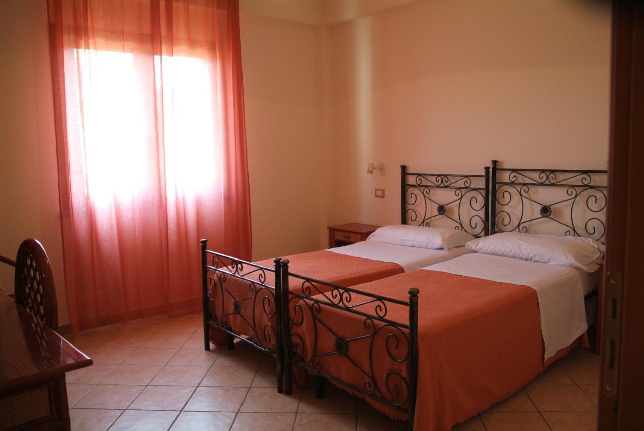 Agriturismo Ninea Ricadi Luaran gambar
