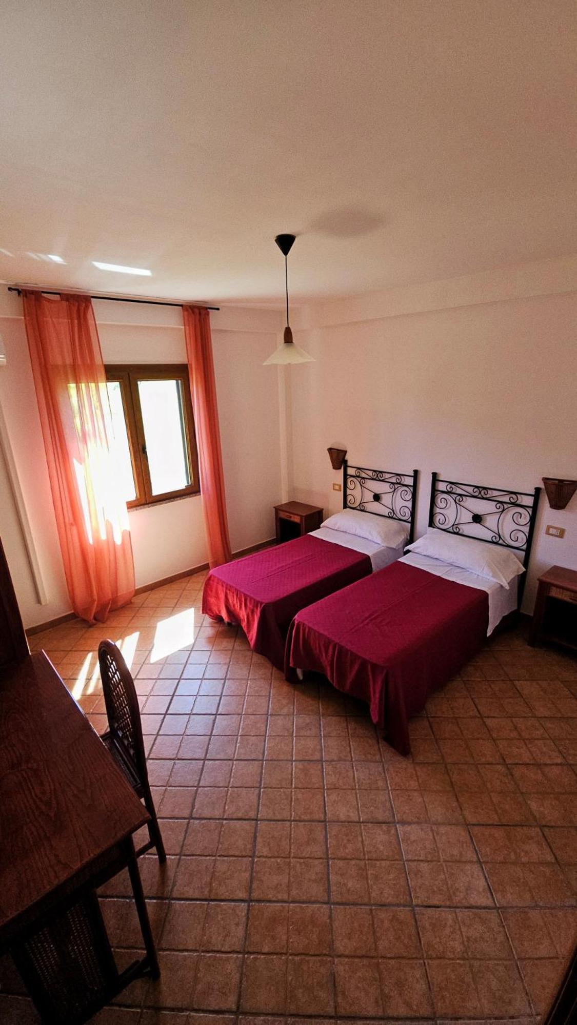 Agriturismo Ninea Ricadi Luaran gambar