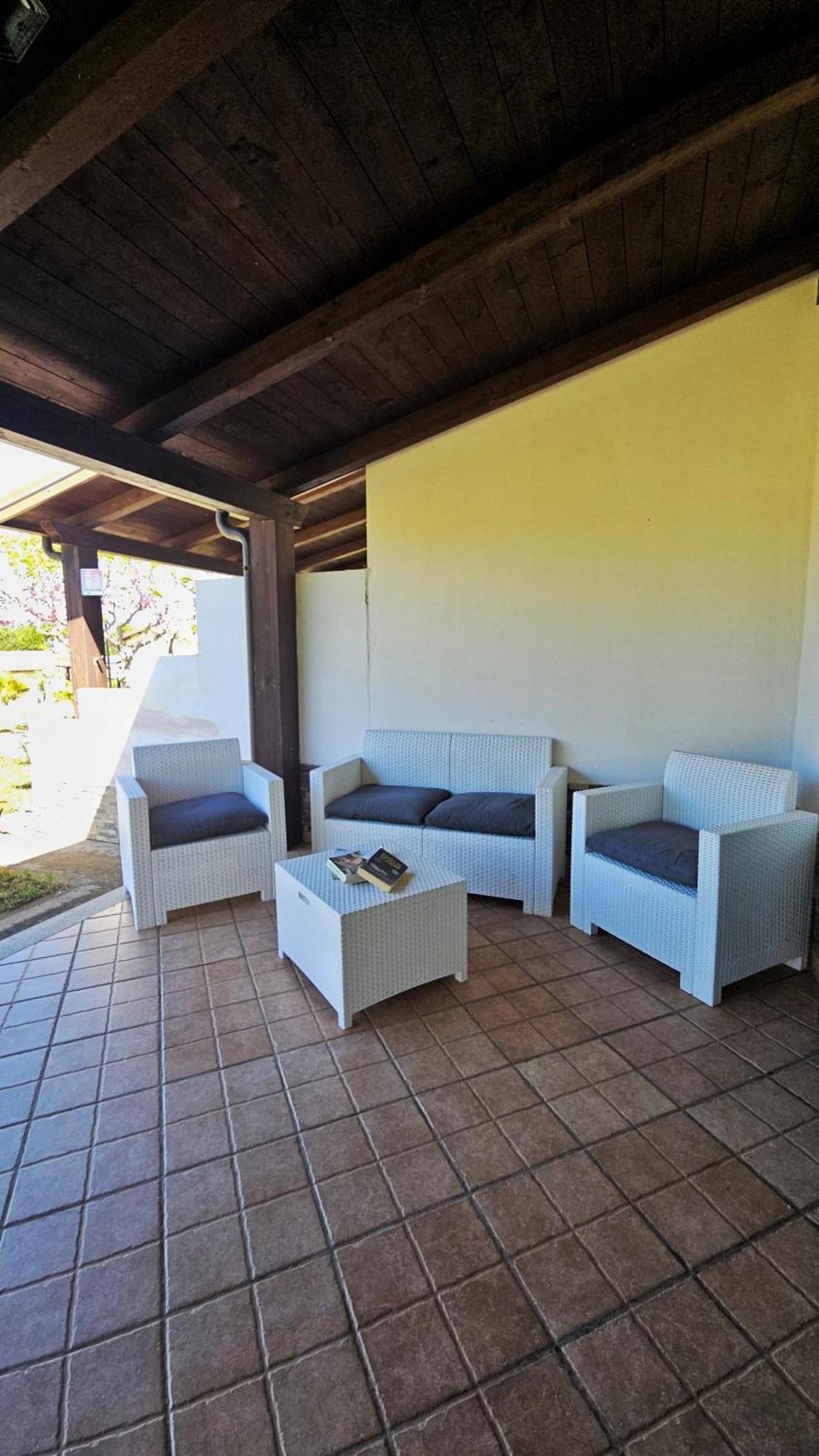 Agriturismo Ninea Ricadi Luaran gambar