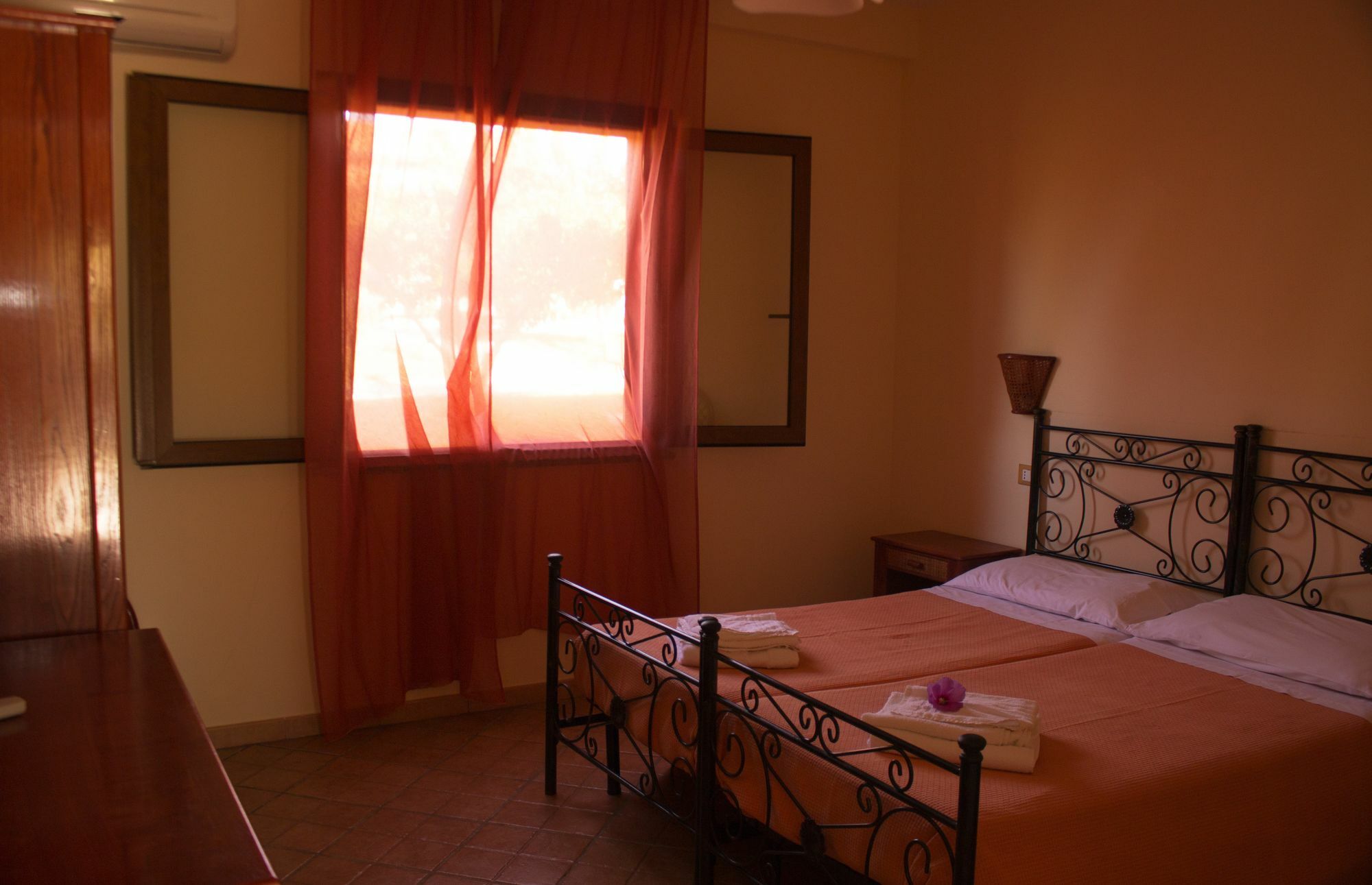 Agriturismo Ninea Ricadi Luaran gambar